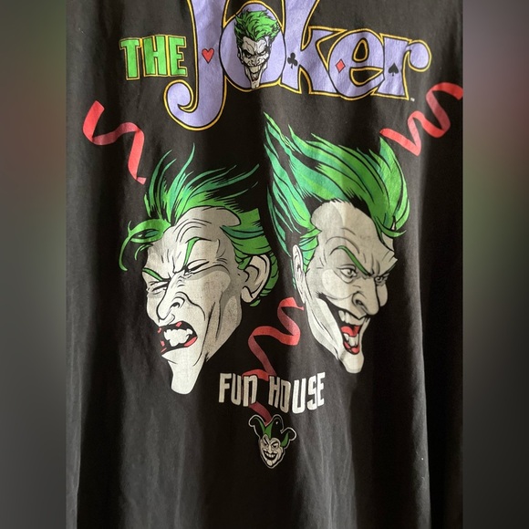 The Joker “Fun House” T-Shirt Men’s - Picture 4 of 6